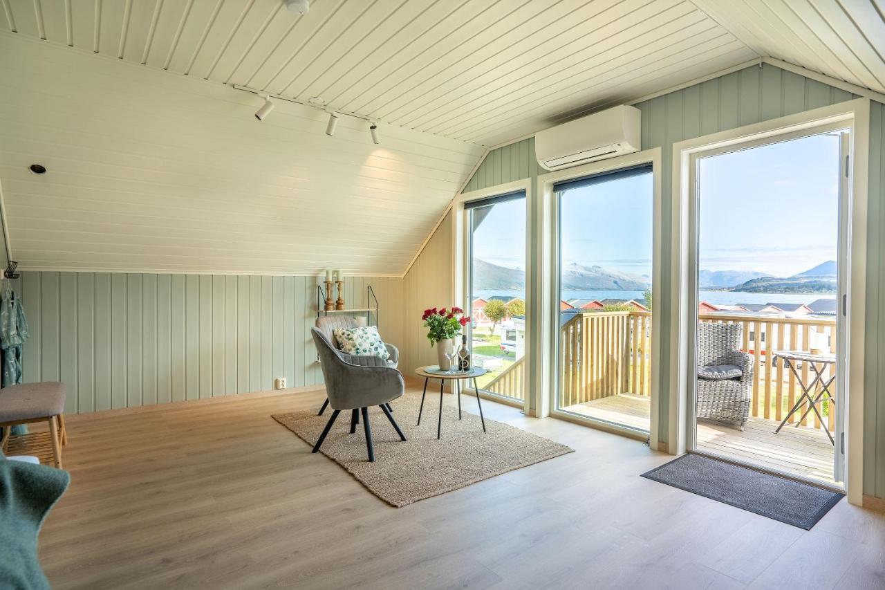 Topcamp Havblikk - Helgeland Nesna Buitenkant foto