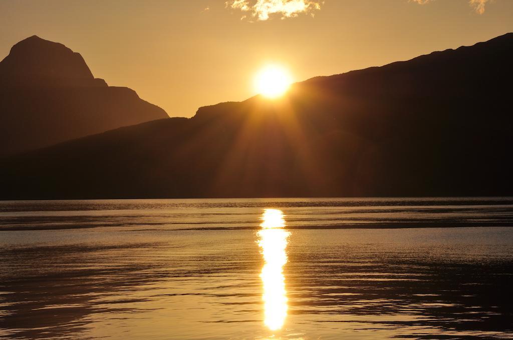 Topcamp Havblikk - Helgeland Nesna Buitenkant foto