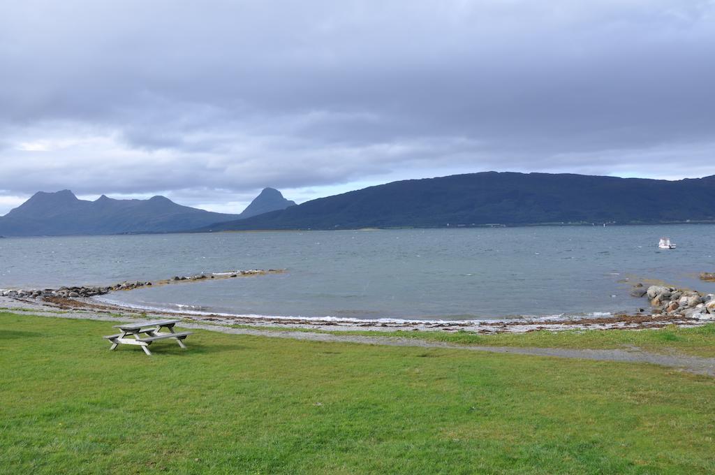 Topcamp Havblikk - Helgeland Nesna Buitenkant foto